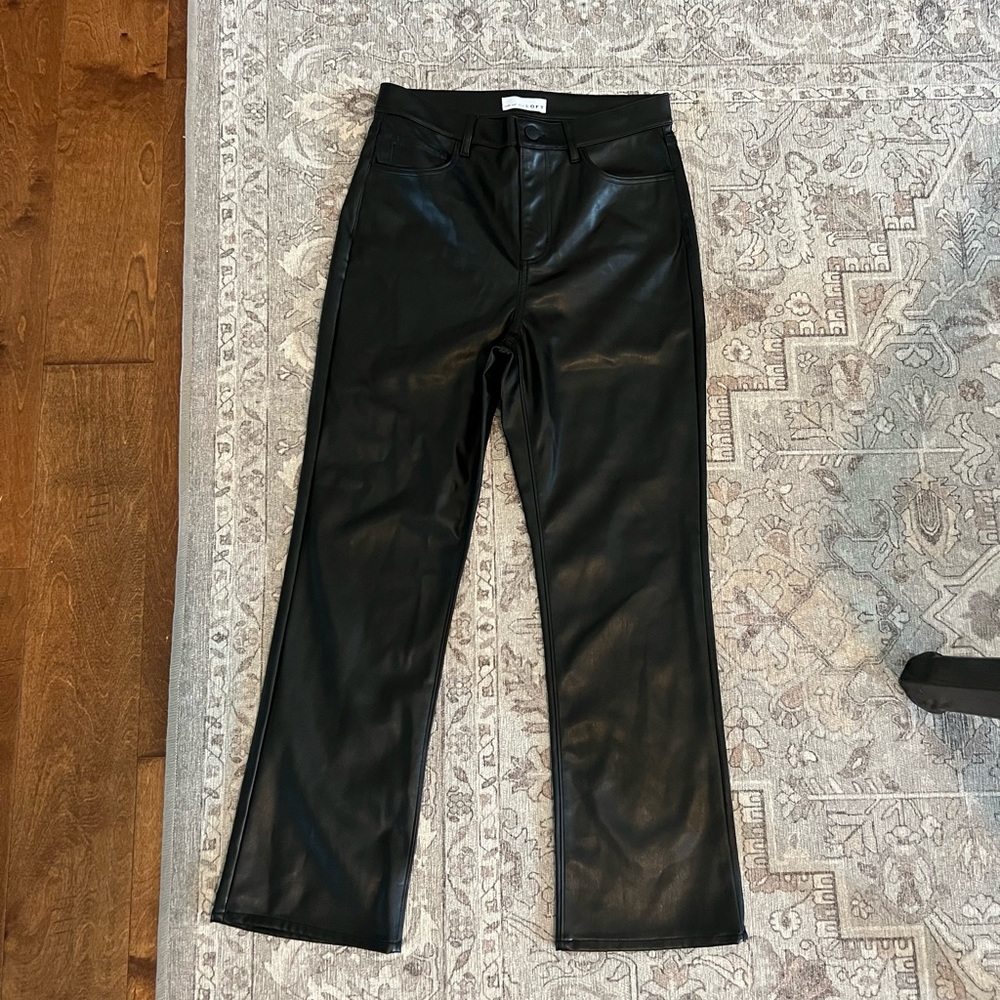 NWT Loft faux leather cropped pants size 4